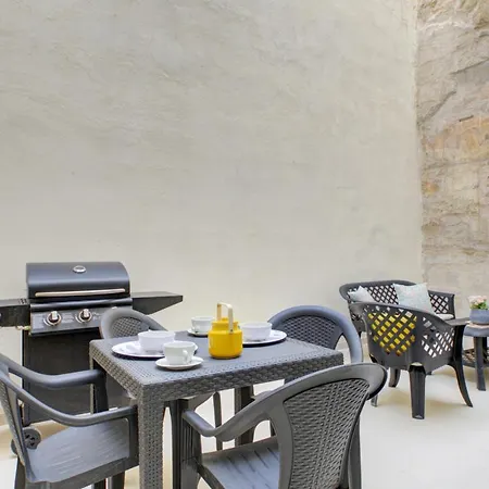 Tranquil Creek 1-bedroom & Penthouse Lejlighed *