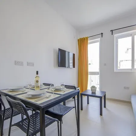 Tranquil Creek 1-bedroom & Penthouse