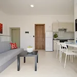 Tranquil Creek 1-bedroom & Penthouse Apartment Msida