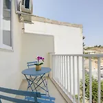 Apartment Tranquil Creek 1-bedroom & Penthouse