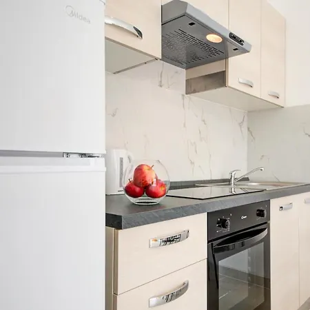 Tranquil Creek 1-bedroom & Penthouse 姆西达