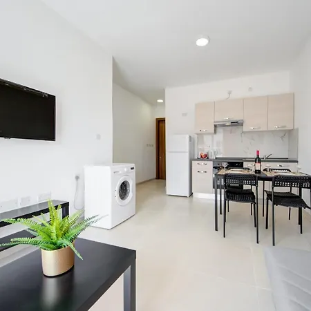 Tranquil Creek - 1bedroom By Shortletsmalta Msida