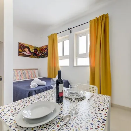 Tranquil Creek - 1bedroom By Shortletsmalta Apartment