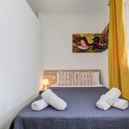 Tranquil Creek 1-bedroom & Penthouse Msida