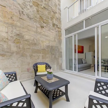 Lägenhet Tranquil Creek 1-bedroom & Penthouse Msida
