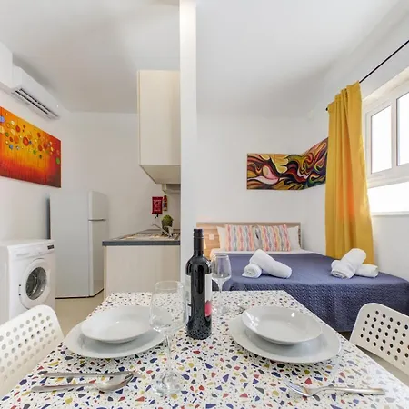 Tranquil Creek - 1bedroom By Shortletsmalta Apartmán