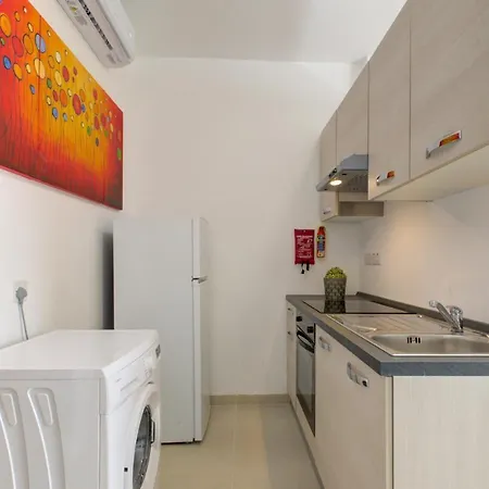 Tranquil Creek - 1bedroom By Shortletsmalta Msida