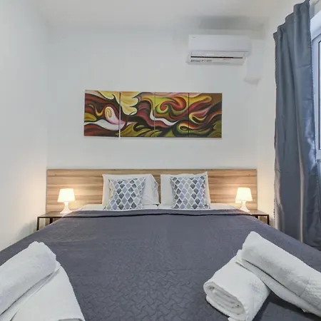 Apartament Tranquil Creek 1-bedroom & Penthouse