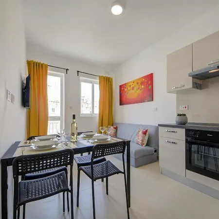 Tranquil Creek - 1bedroom By Shortletsmalta Apartmán