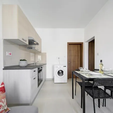Tranquil Creek - 1bedroom By Shortletsmalta Msida