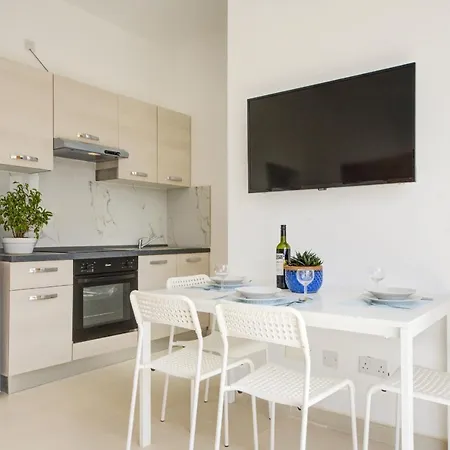 Tranquil Creek - 1bedroom By Shortletsmalta Apartment *