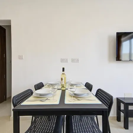 Tranquil Creek - 1bedroom By Shortletsmalta Apartment