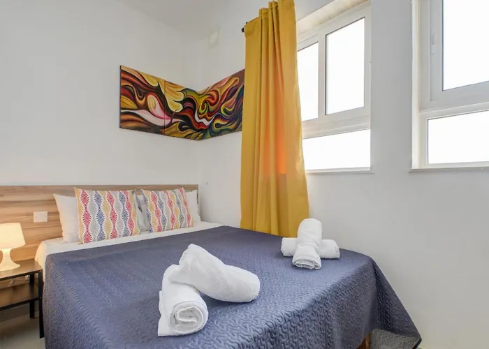 Tranquil Creek 1-bedroom & Penthouse