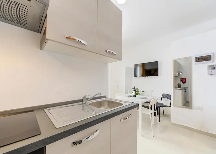 Apartament Tranquil Creek 1-bedroom & Penthouse Msida