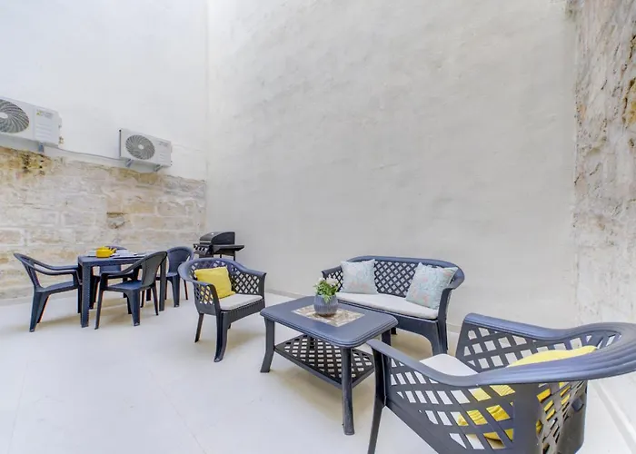 Tranquil Creek 1-bedroom & Penthouse מסידה