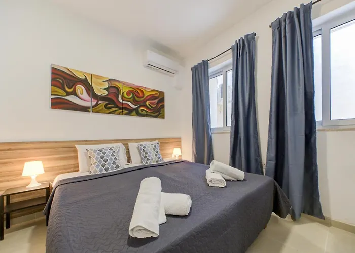 Tranquil Creek 1-bedroom & Penthouse *