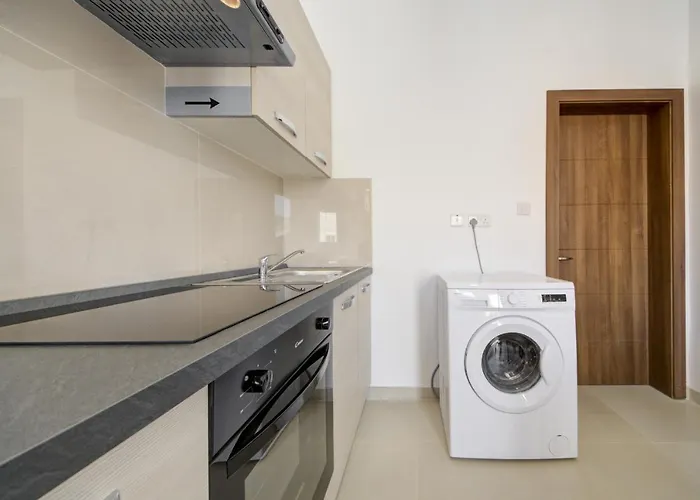 Tranquil Creek 1-bedroom & Penthouse Apartament Msida