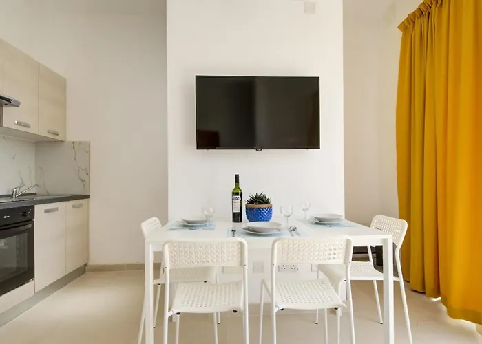 Tranquil Creek 1-bedroom & Penthouse דירה מסידה