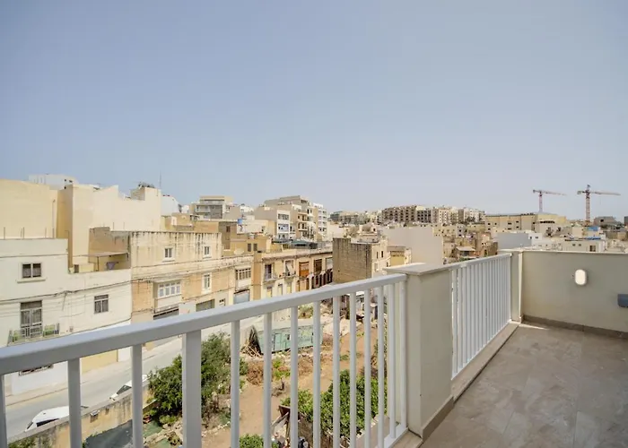 Tranquil Creek 1-bedroom & Penthouse דירה *