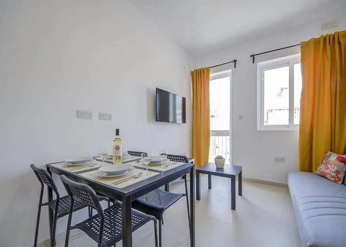 Tranquil Creek 1-bedroom & Penthouse