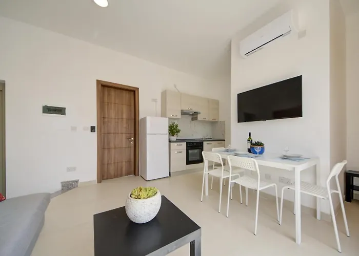 Apartament Tranquil Creek 1-bedroom & Penthouse Msida